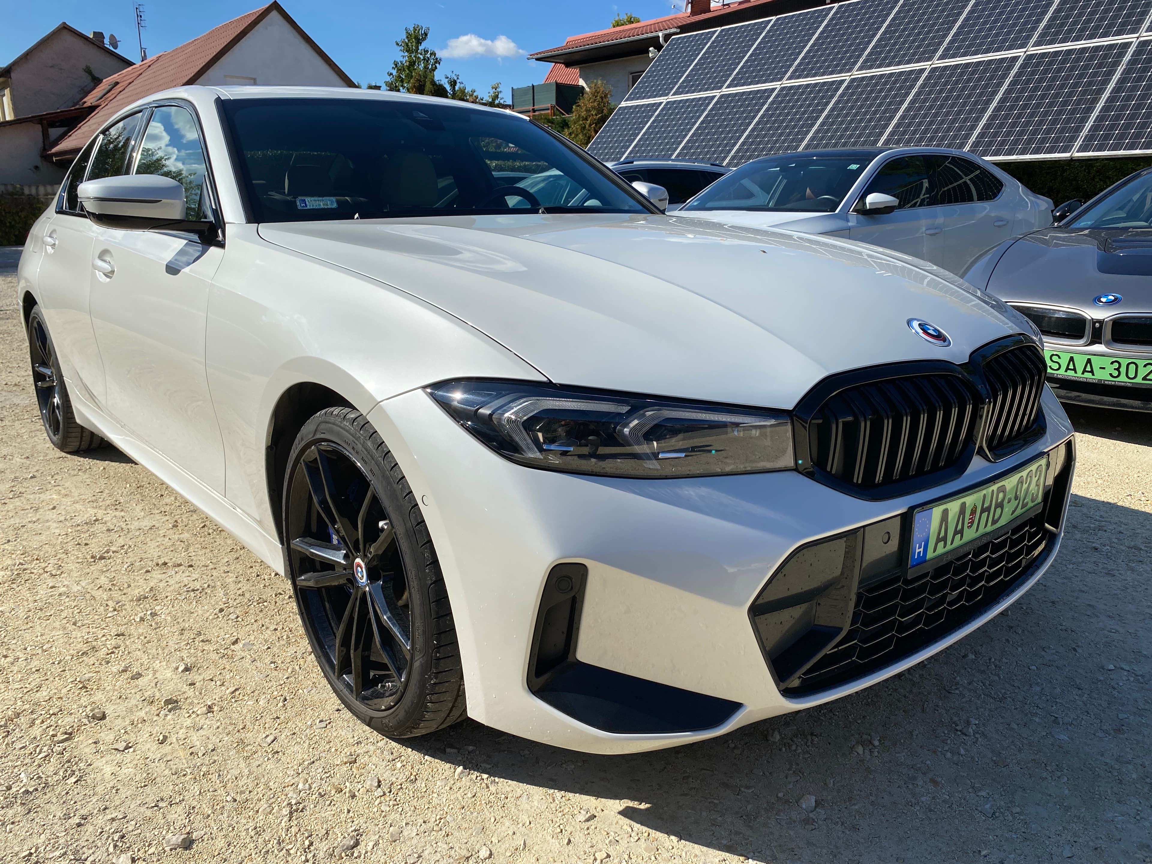 BMW 330e Limousine M-Packet - 3. kép