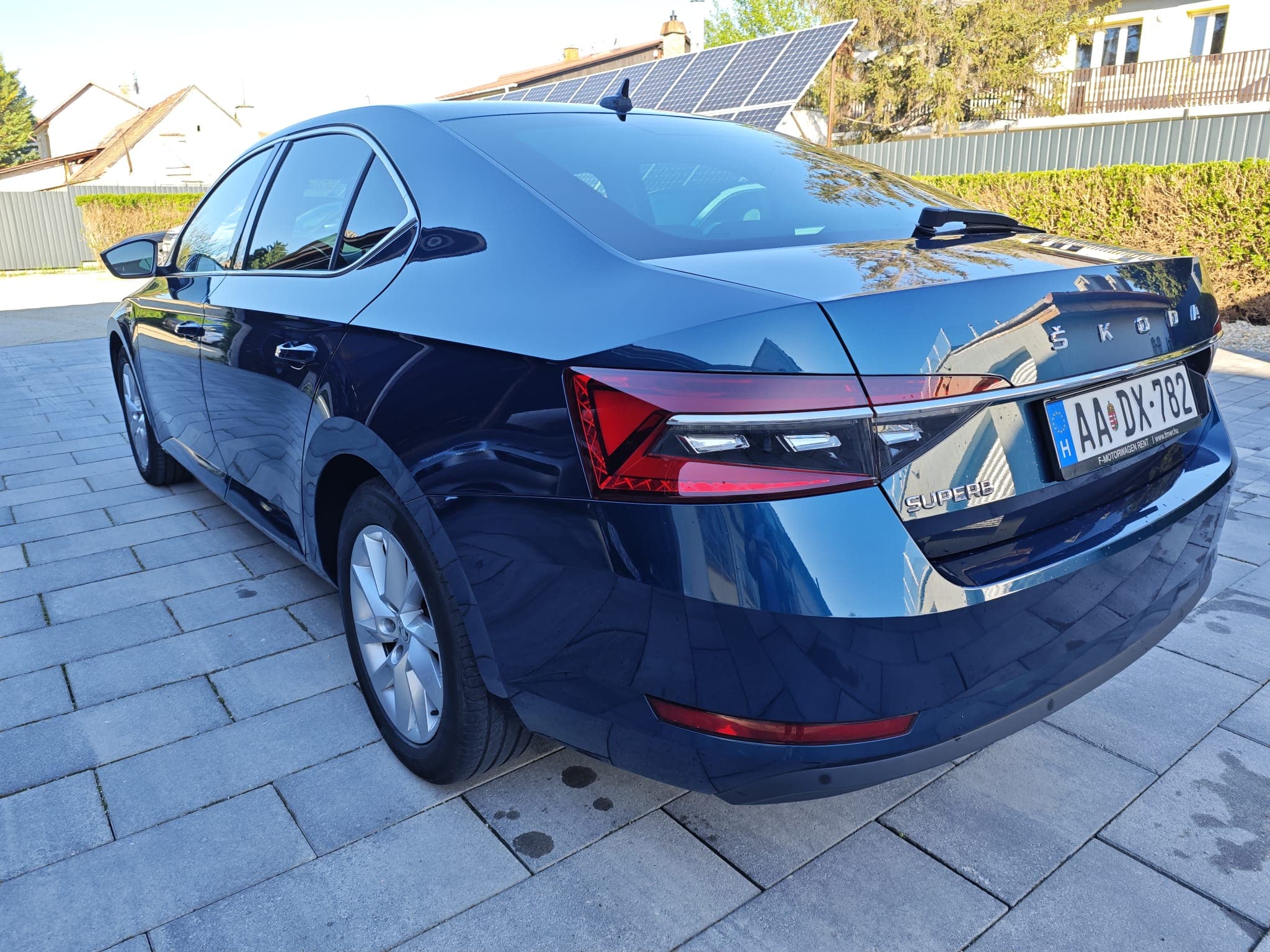 Skoda Superb 2.0 TDI DSG Style Sedan - 1. kép