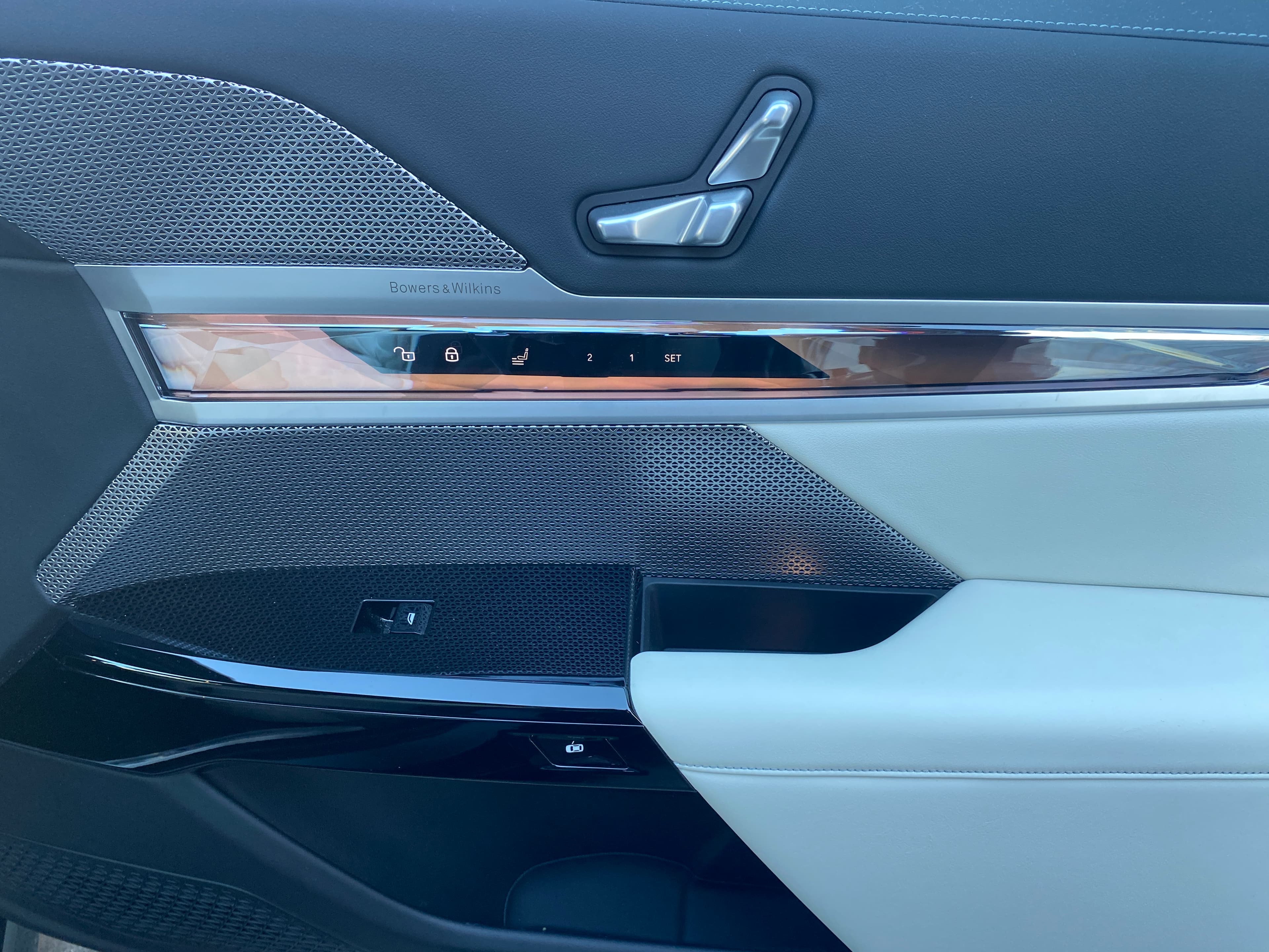 BMW i7 M60 xDrive - 14. kép